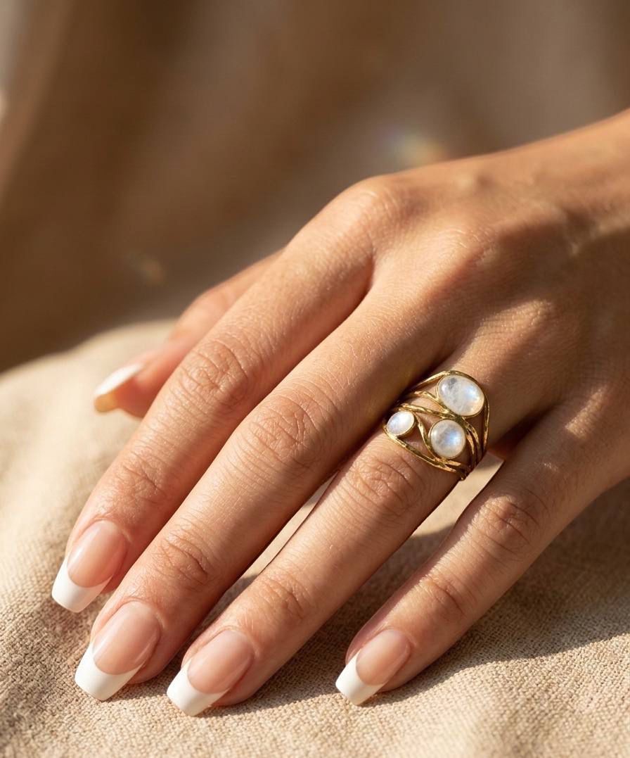 White stones - Ring