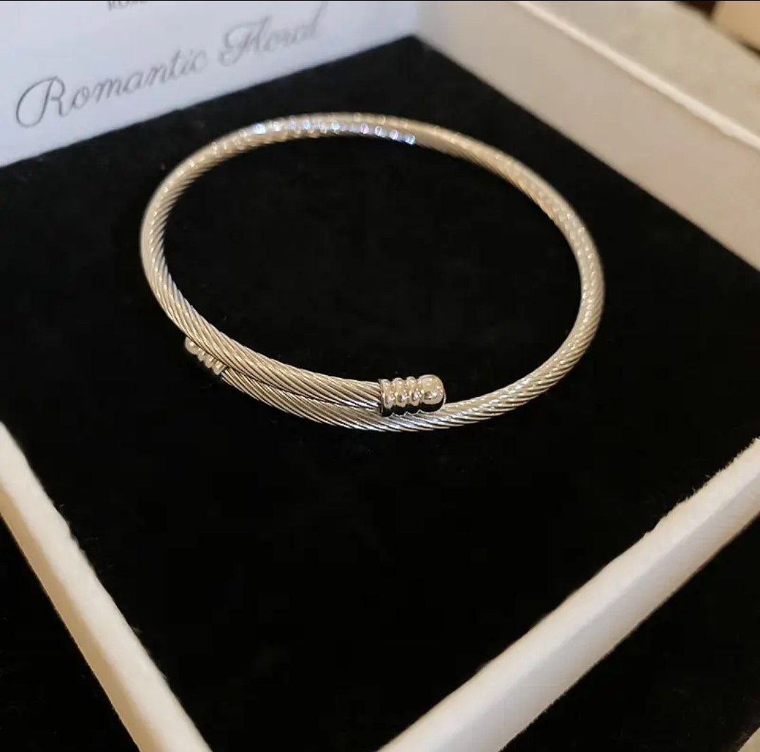 Spiral Bangle