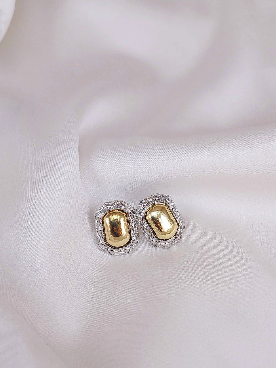 Classic Gold Plated - Earring