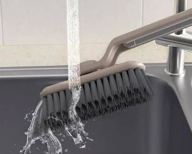 Gap Cleaning Brush