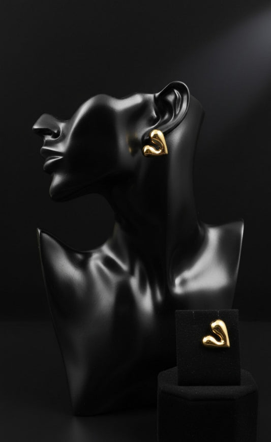 1 Heart Earring
