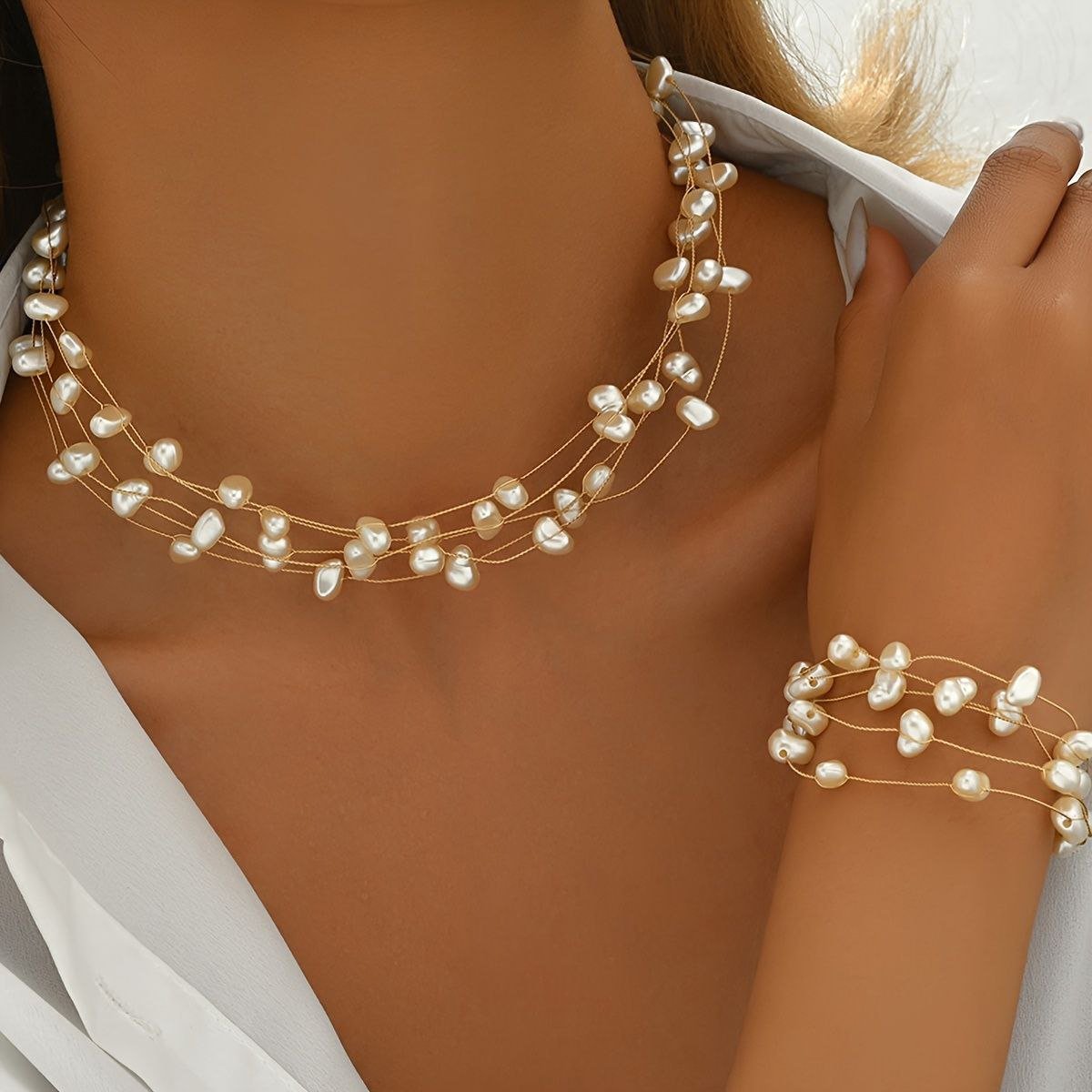 Necklace and braclet