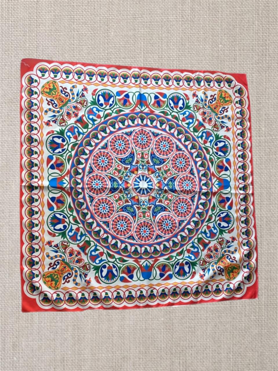 Colorful Mandela Square Tablecloth - Lotus