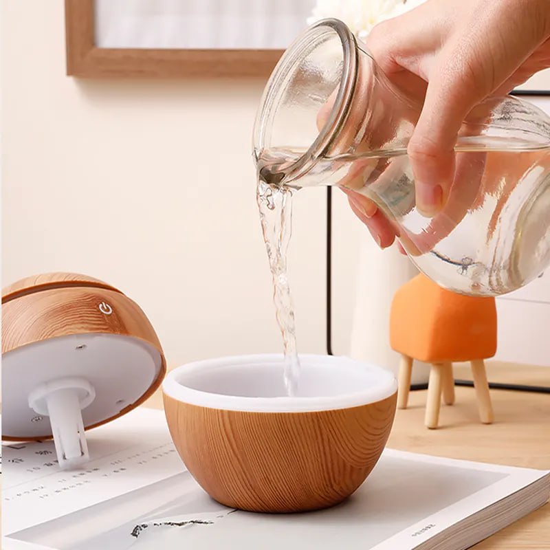 Humidifier Aroma Diffuser with Elegant Wood Design - 300ML - Very Quiet for Office Bedroom - USB Powered 
