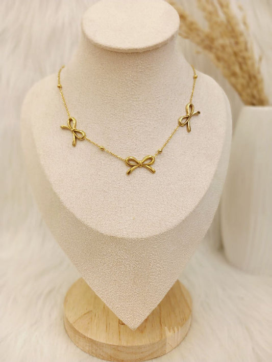 Bows Necklace