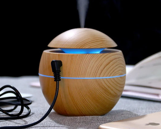 Humidifier Aroma Diffuser with Elegant Wood Design - 300ML - Very Quiet for Office Bedroom - USB Powered 