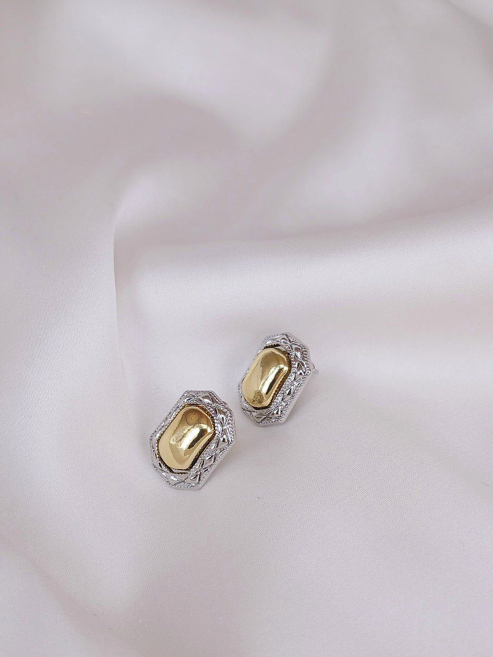 Classic Gold Plated - Earring