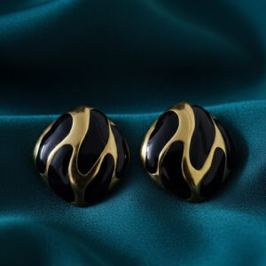 Circle Black earring