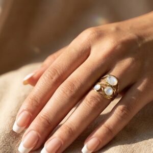 White stones - Ring